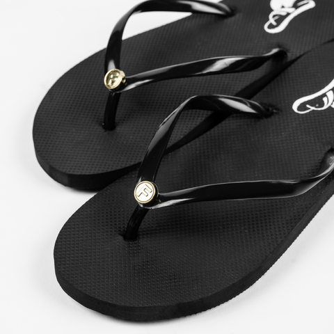 Elegant and comfortable Hermana de la Chanclada sandals with PVC upper, EVA midsole, and rubber outsole